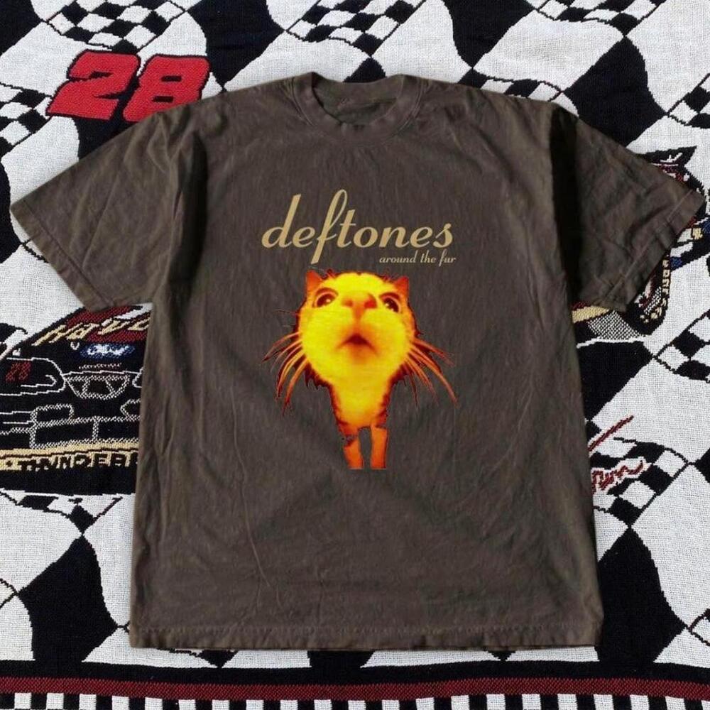 Gildan Men T-Shirt, Deftones Around The Fur Brown T-Shirt